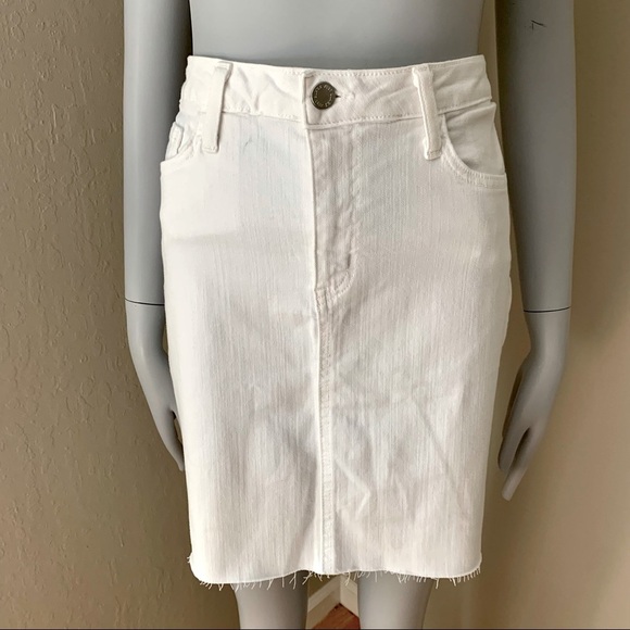 JUST BLACK DENIM Stretch Cotton Raw Hem Skirt Style # CD132K - Picture 5 of 16